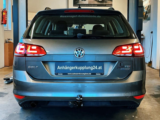 Nachrüstung einer starren Anhängerkupplung am VW Golf 7 Variant