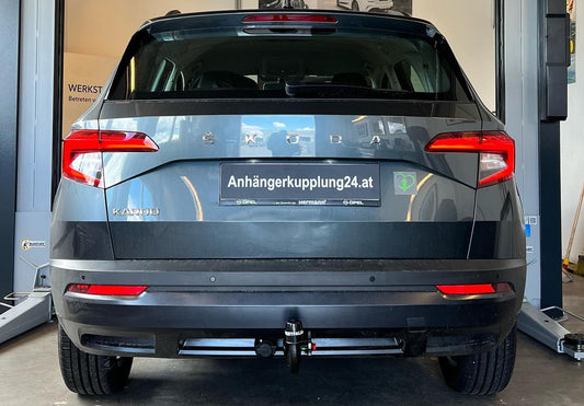 Nachrüstung einer abnehmbaren Anhängerkupplung am Skoda Karoq