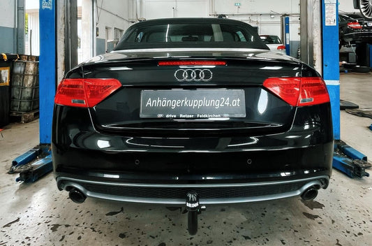 Nachrüstung einer abnehmbaren Brink Anhängerkupplung am Audi A5 Cabrio 8F