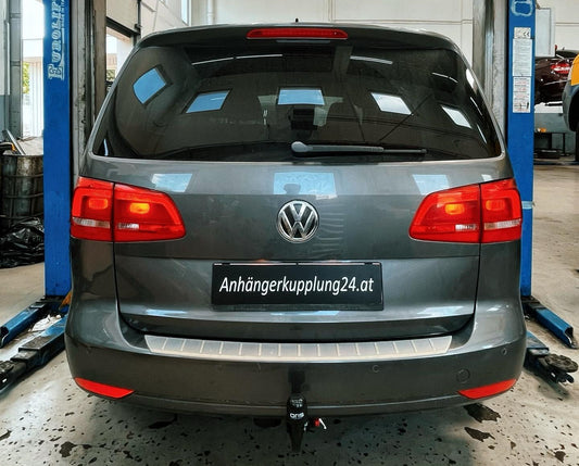 Nachrüstung einer abnehmbaren Oris Anhängerkupplung am VW Sharan 7M