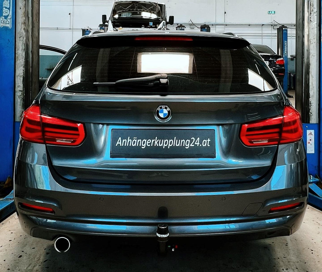 Nachrüstung einer abnehmbaren Westfalia Anhängerkupplung am BMW 3er Touring F21