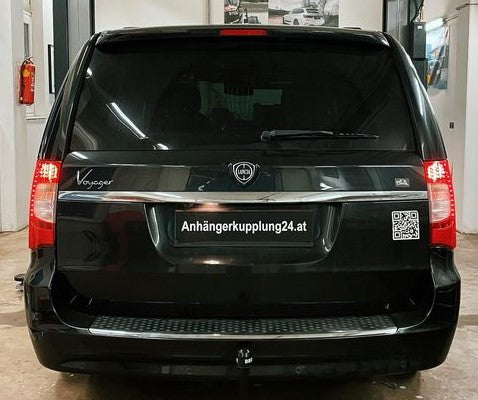 Nachrüstung einer abnehmbaren Brink Anhängerkupplung am Lancia Voyager