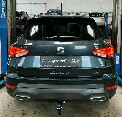 Nachrüstung einer abnehmbaren Westfalia Anhängerkupplung am Seat Arona Typ KJ7