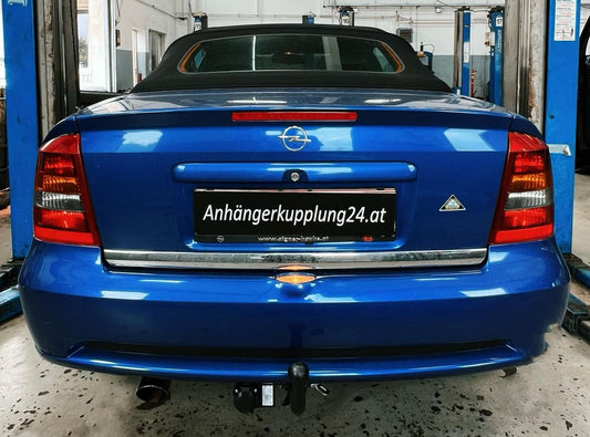 Nachrüstung einer starren GDW Anhängerkupplung am Opel Astra G Cabrio