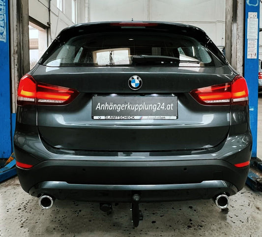 Nachrüstung einer schwenkbaren Brink Anhängerkupplung am BMW X1 F48