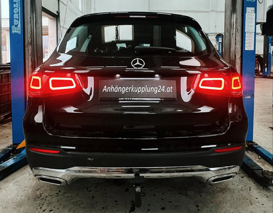 Nachrüstung einer mechanisch schwenkbaren Anhängerkupplung am Mercedes GLC