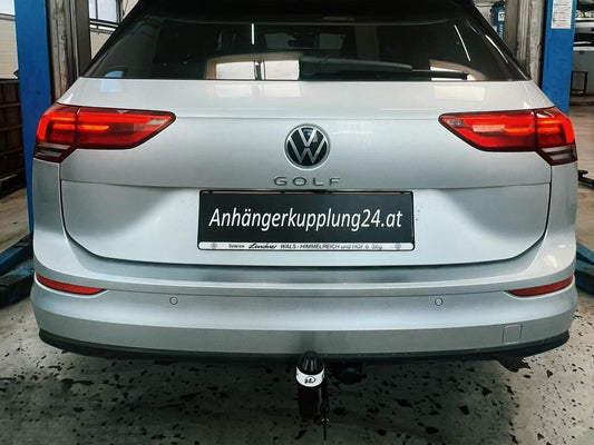 Nachrüstung einer abnehmbaren GDW Anhängerkupplung am VW GOLF VIII Variant