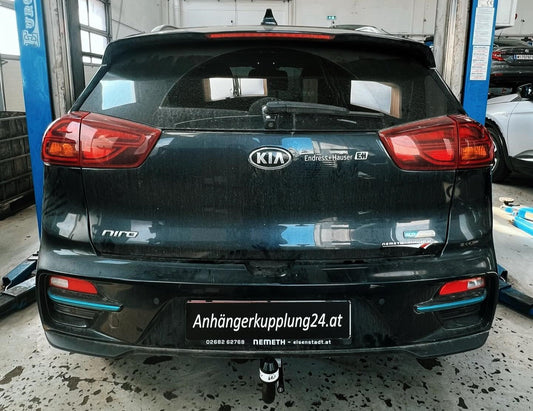 Nachrüstung einer abnehmbaren GDW Anhängerkupplung am KIA Niro
