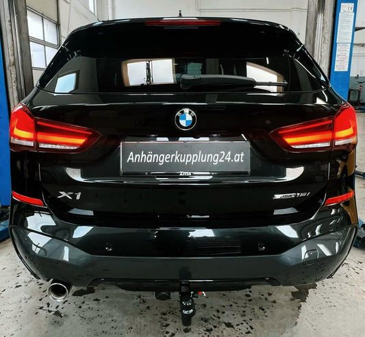 Nachrüstung einer abnehmbaren ORIS Anhängerkupplung am BMW X1 F48