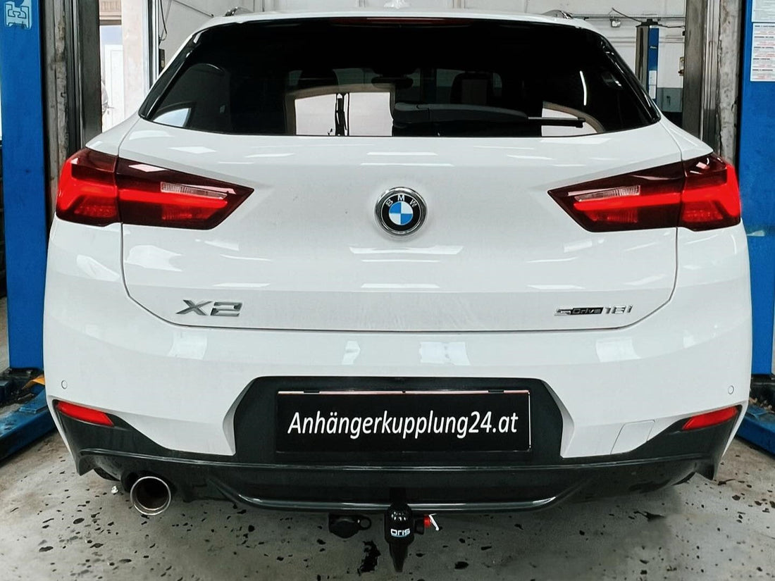 Nachrüstung einer abnehmbaren ORIS Anhängerkupplung am BMW X2