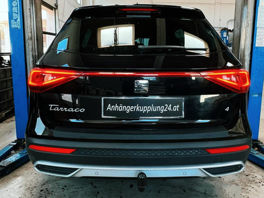 Nachrüstung einer starren AUTO-HAK Anhängerkupplung am Seat Tarraco