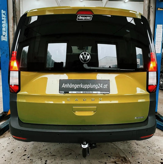 Nachrüstung einer abnehmbaren GDW Anhängerkupplung am VW CADDY V Großraumlimousine