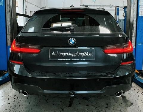 Nachrüstung einer abnehmbaren Oris Anhängerkupplung am BMW 3 Touring G21
