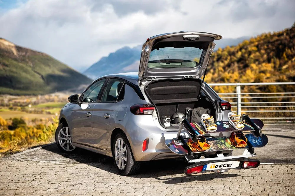 Der Skiträger TowCar Aneto - für die Montage direkt auf der Anhängerkupplung.