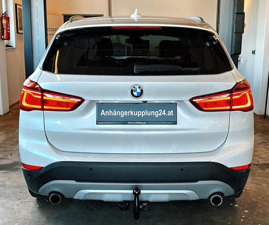 Nachrüstung einer abnehmbaren Anhängerkupplung am BMW 2er Active Tourer