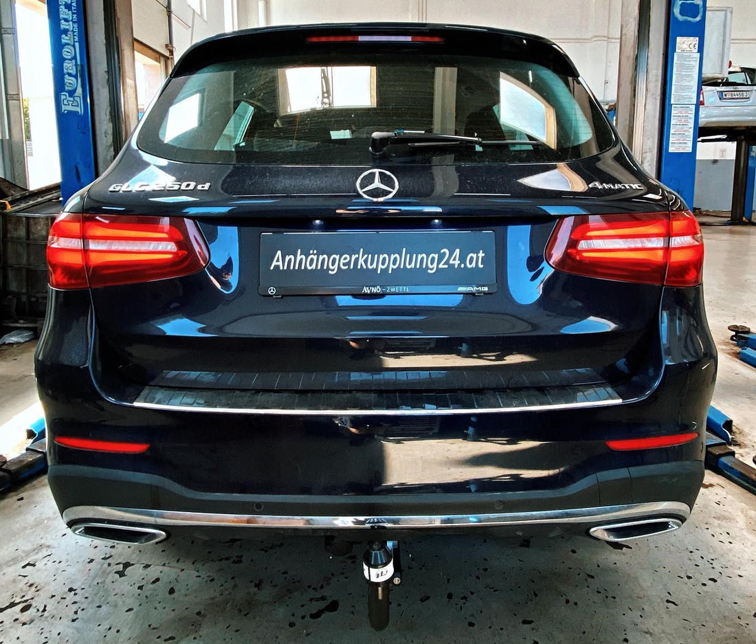 Nachrüstung einer abnehmbaren Anhängerkupplung am Mercedes GLC 