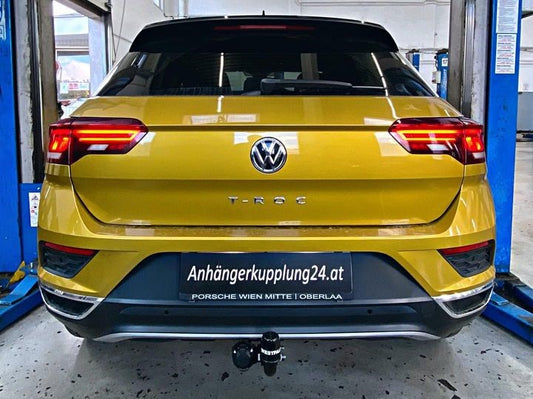 Nachrüstung einer starren Anhängerkupplung am VW T-ROC