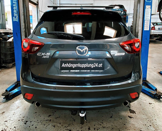 Nachrüstung einer abnehmbaren Anhängerkupplung am Mazda CX-5