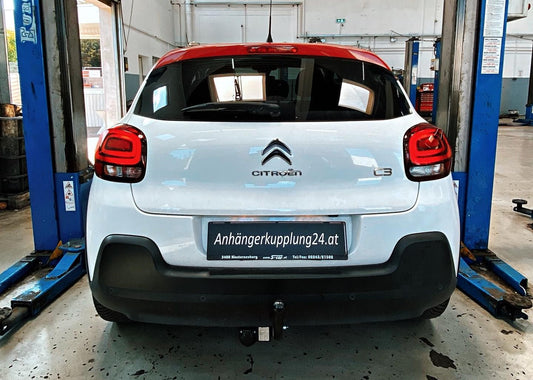 Nachrüstung einer starren Anhängerkupplung am Citroën C3