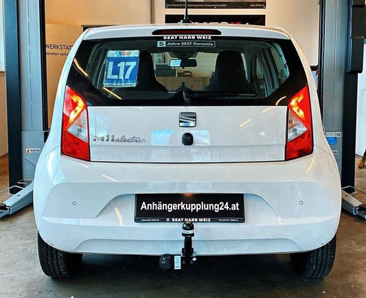 Nachrüstung einer starren Anhängerkupplung am Seat Mii
