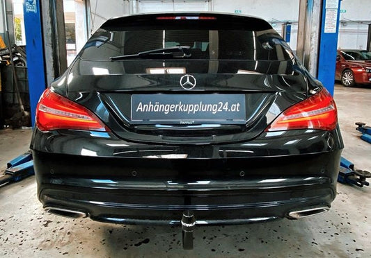 Nachrüstung einer abnehmbaren Anhängerkupplung am Mercedes CLA Shooting Brake