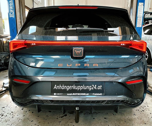 Nachrüstung einer abnehmbaren Anhängerkupplung am Cupra Born