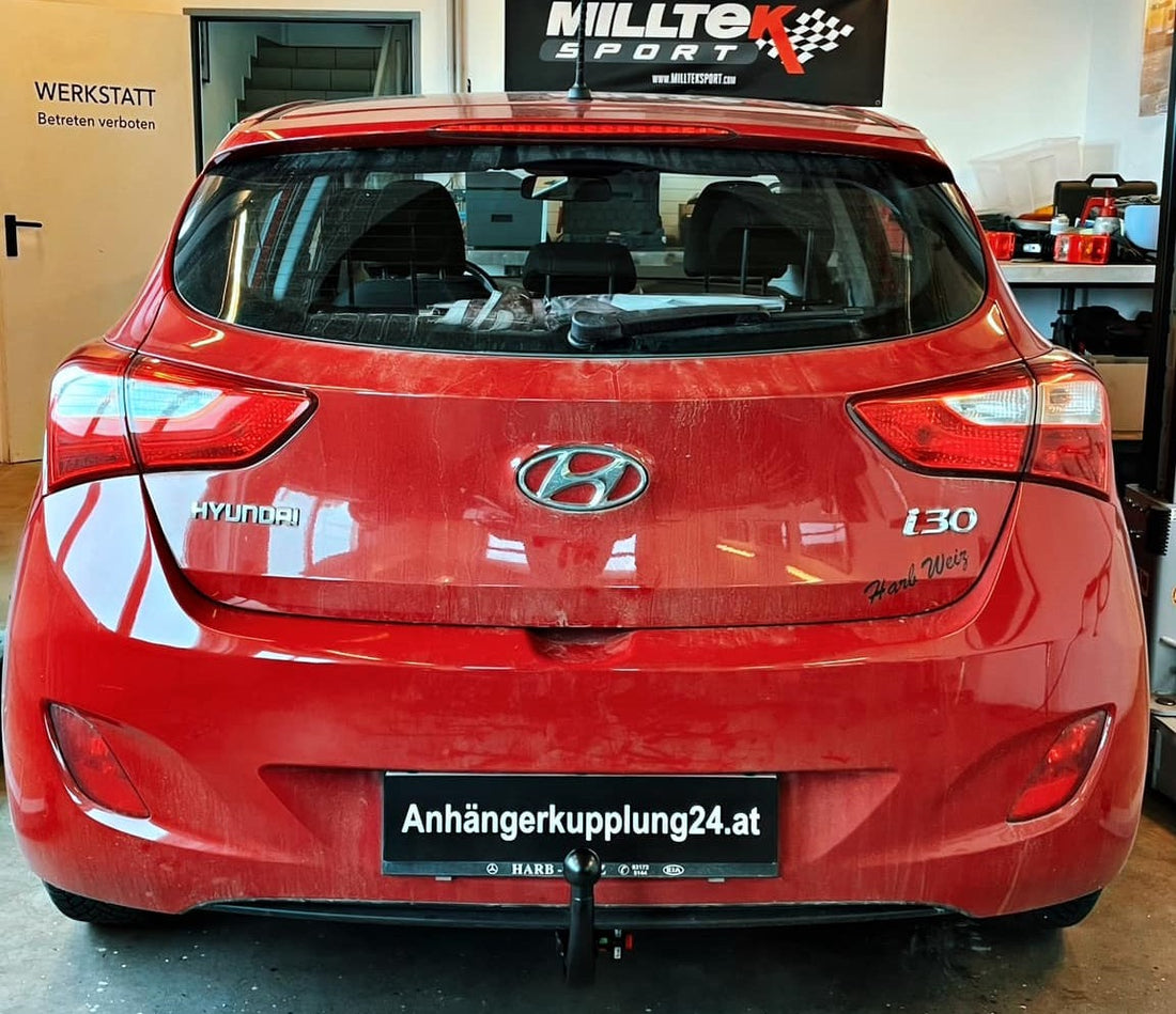 Nachrüstung einer abnehmbaren Anhängerkupplung am Hyundai i30