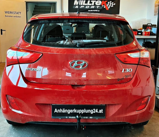 Nachrüstung einer abnehmbaren Anhängerkupplung am Hyundai i30