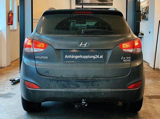 Nachrüstung einer starren Anhängerkupplung am Hyundai ix35