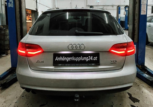 Nachrüstung einer abnehmbaren Anhängerkupplung am Audi A4 Avant