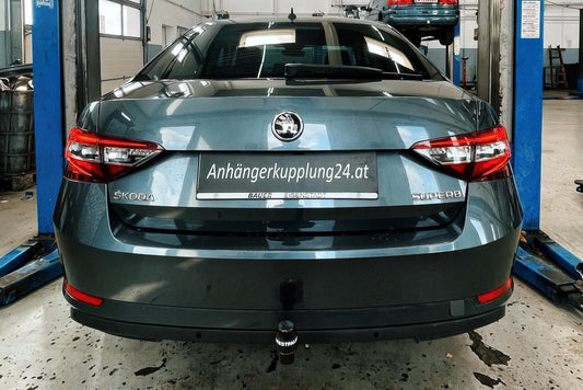 Nachrüstung einer abnehmbaren Anhängerkupplung am Skoda Octavia