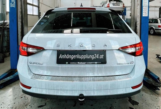 Nachrüstung einer abnehmbaren Anhängerkupplung am Skoda Octavia