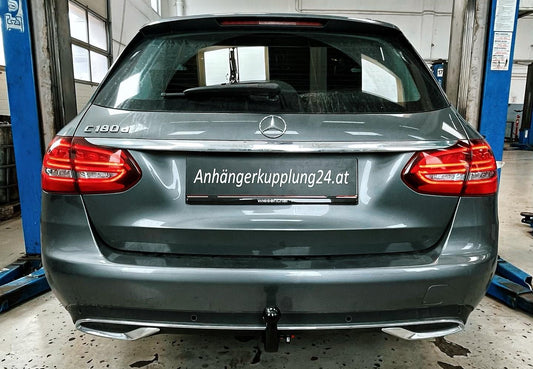 Nachrüstung einer abnehmbaren Anhängerkupplung an der Mercedes C Klasse T Model W205