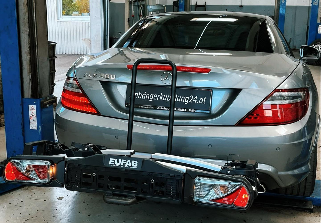 Nachrüstung einer abnehmbaren Anhängerkupplung am Mercedes SLK