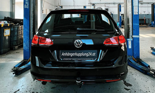 Nachrüstung einer abnehmbaren Anhängerkupplung am VW Golf 7 Variant