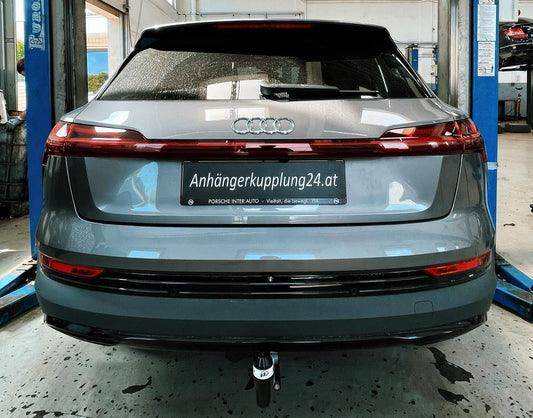 Nachrüstung einer abnehmbaren GWD Anhängerkupplung am Audi E-Tron GE