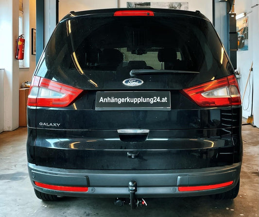 Nachrüstung einer abnehmbaren Oris Anhängerkupplung am Ford Galaxy