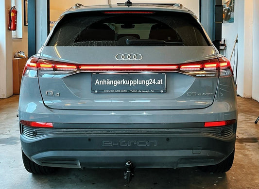 Nachrüstung einer original schwenkbaren Anhängerkupplung am Audi Q4 E-Tron