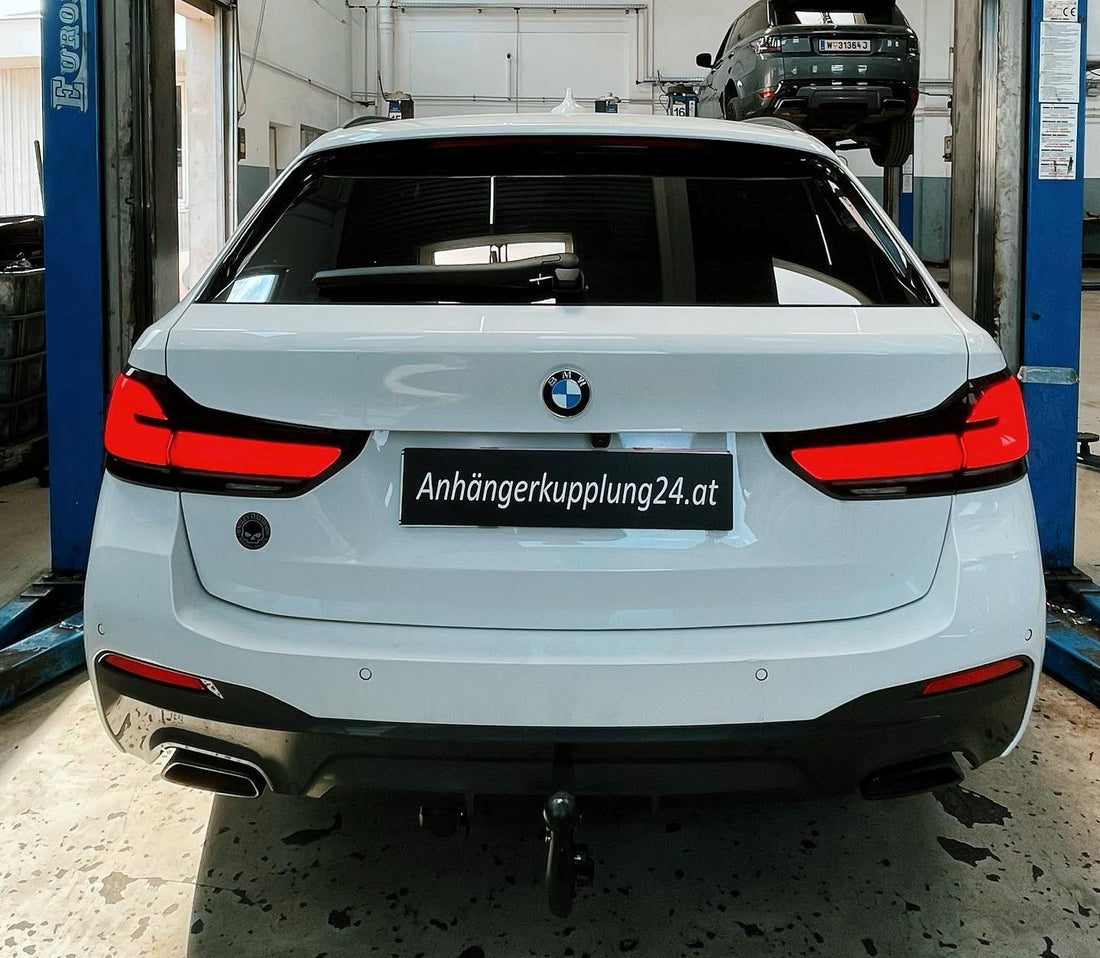 Nachrüstung einer schwenkbaren Bink Anhängerkupplung am BMW 5er Touring G31