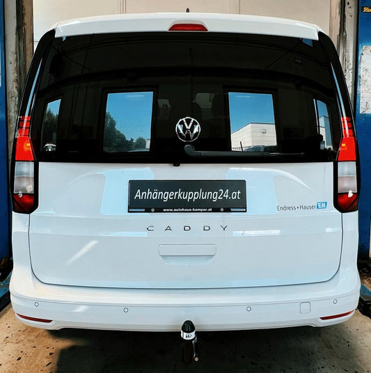 Nachrüstung einer abnehmbaren GDW Anhängerkupplung am VW Caddy Typ SB