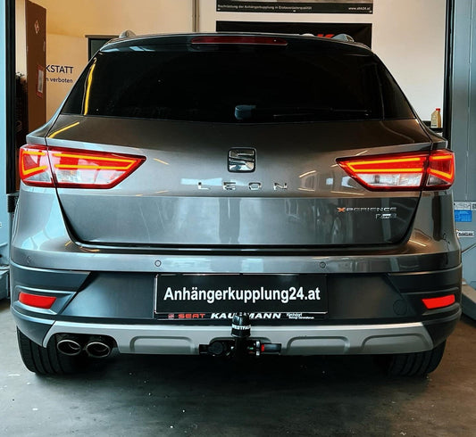 Nachrüstung einer abnehmbaren Westfalia Anhängerkupplung am Seat Leon ST