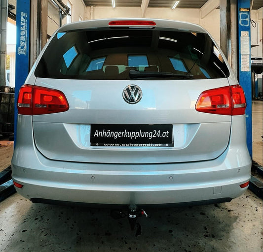 Nachrüstung einer abnehmbaren Oris Anhängerkupplung am VW Sharan 7N