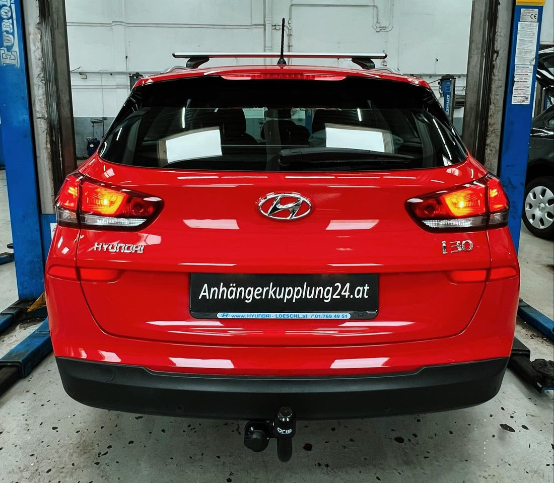 Nachrüstung einer starren Oris Anhängerkupplung am Hyundai i30