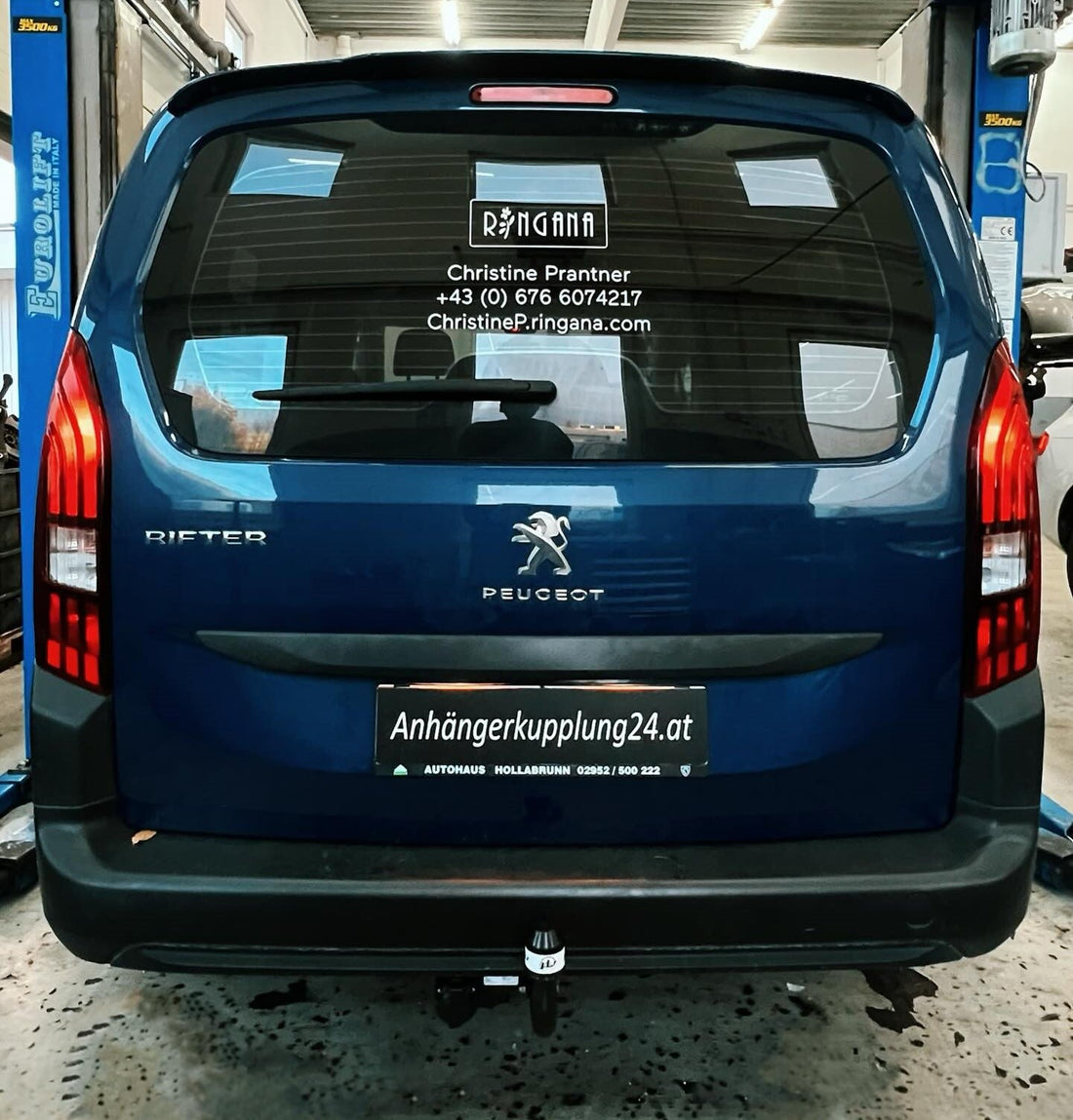 Nachrüstung einer starren GDW Anhängerkupplung am Peugeot Rifter