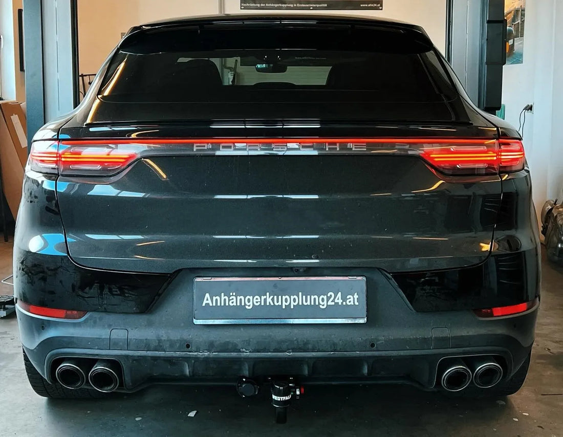 Nachrüstung einer abnehmbaren Westfalia Anhängerkupplung am Porsche Cayenne 9Y Coupé