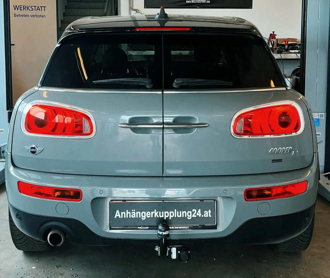Nachrüstung einer starren Towcar Anhängerkupplung am MINI MINI CLUBMAN