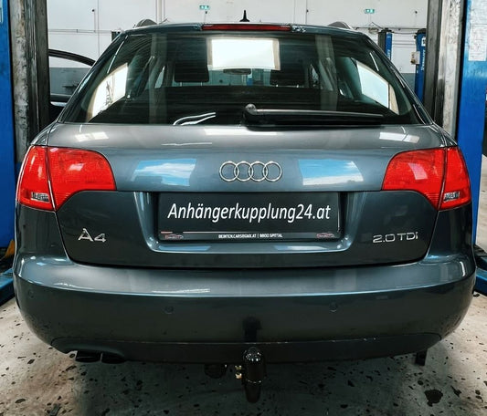 Nachrüstung einer starren Auto-Hak Anhängerkupplung am Audi A4 B7 Avant