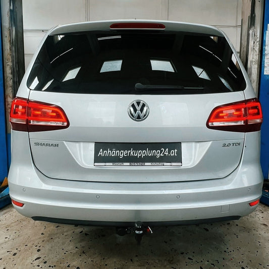 Nachrüstung einer abnehmbaren Oris Anhängerkupplung am VW Sharan