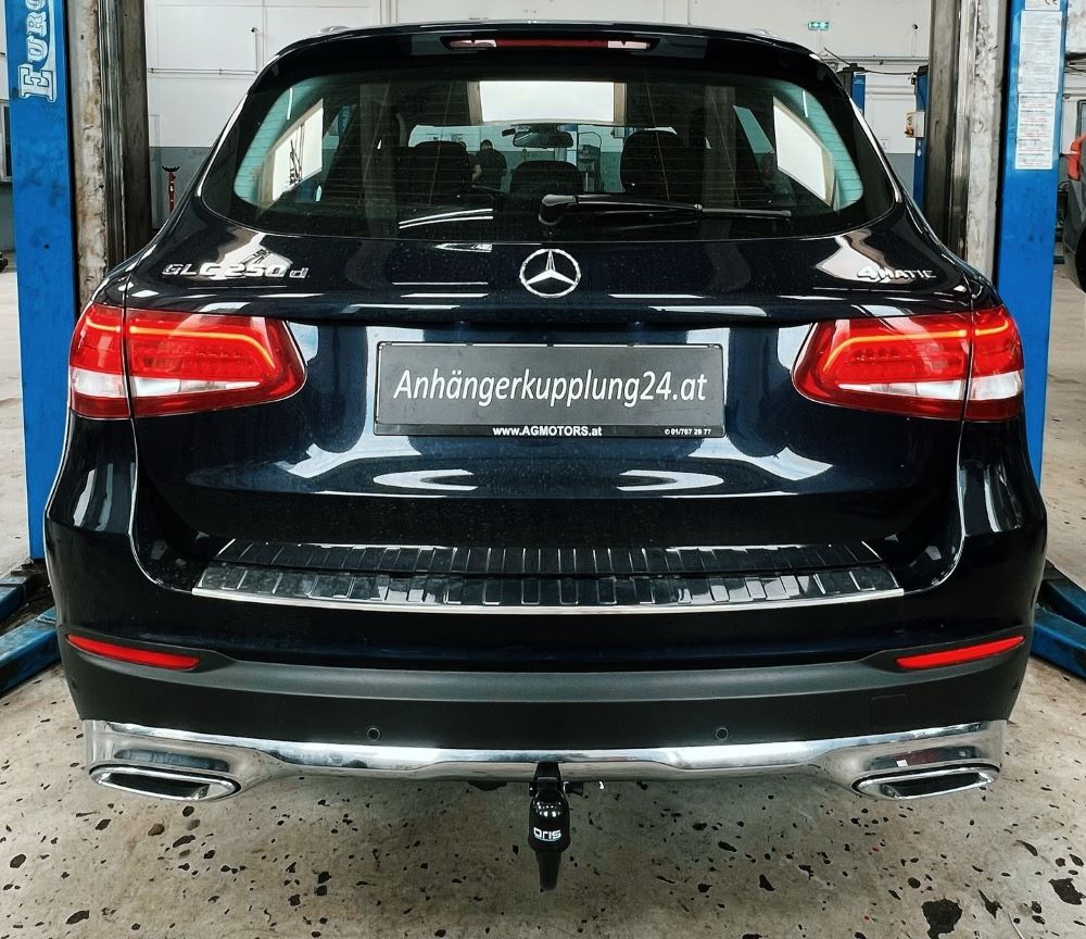 Nachrüstung einer abnehmbaren ORIS Anhängerkupplung am Mercedes GLC