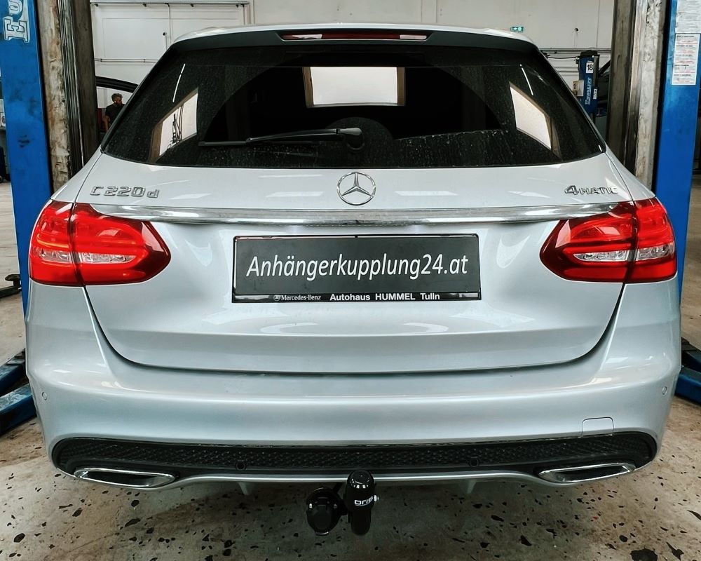 Nachrüstung einer starren ORIS Anhängerkupplung am MERCEDES-BENZ C-KLASSE T-Modell